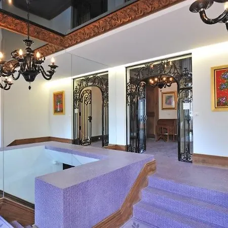 Apartment Chiado 16 Lisbon